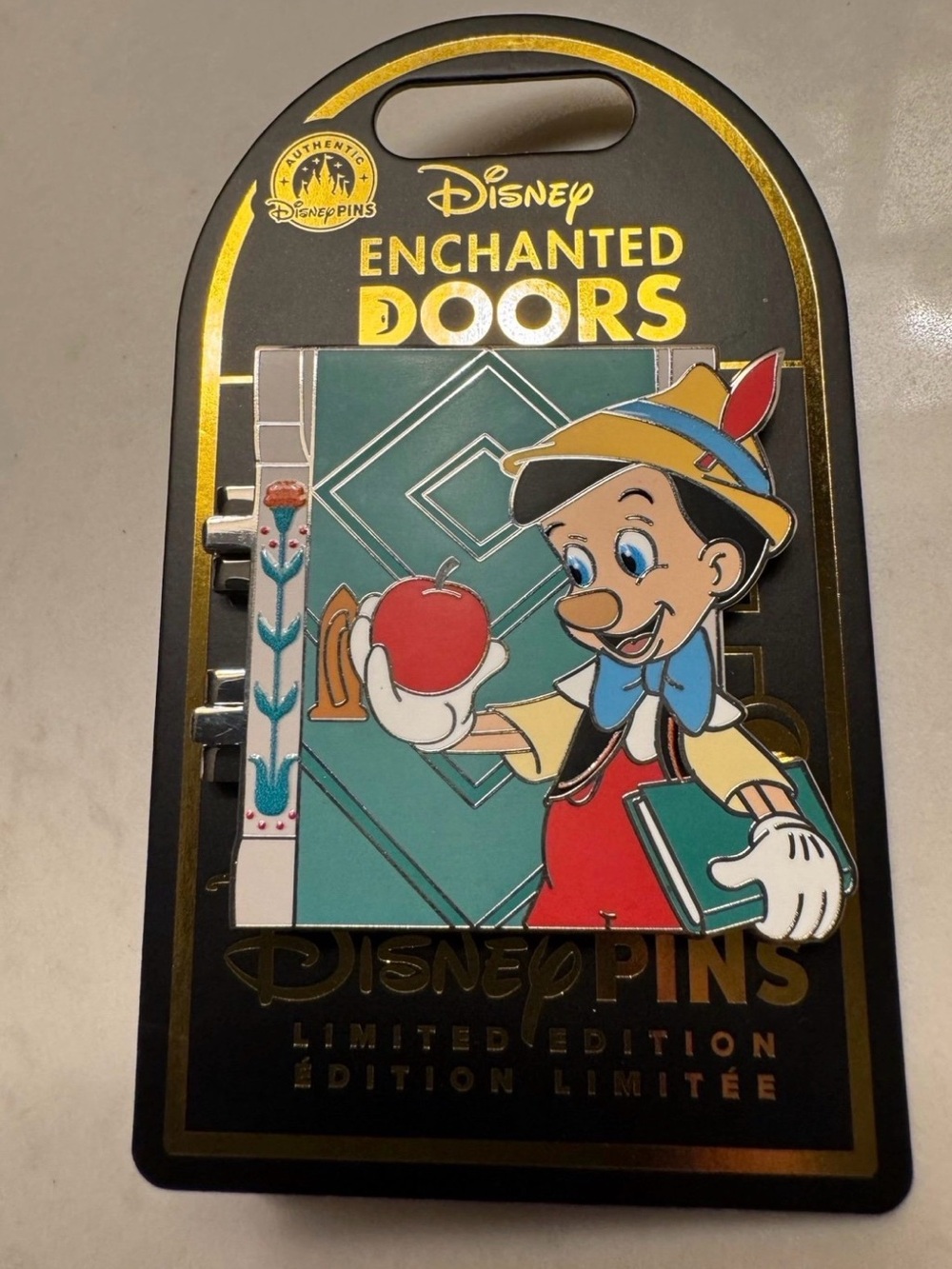Pinocchio Enchanted Doors-Hinged Pin-LE 2500-Disney Pin